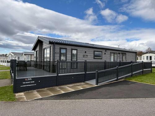 Highland Holiday Getaways The Heilan' Lodge — 4-Star Luxury Hotel in Dornoch, United Kingdom