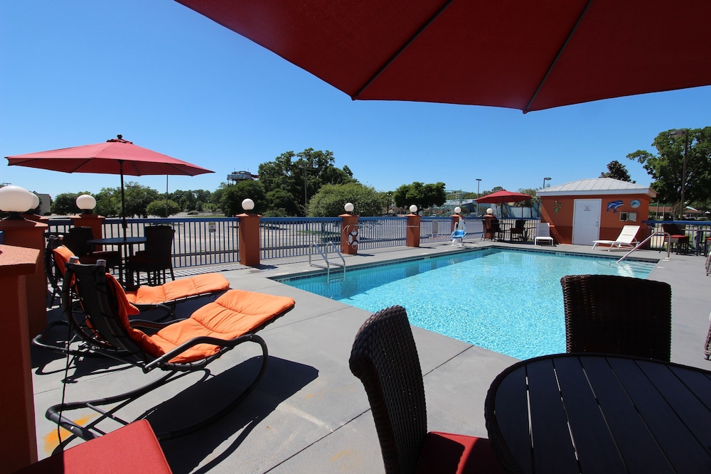 Hotel Pensacola - photo 65
