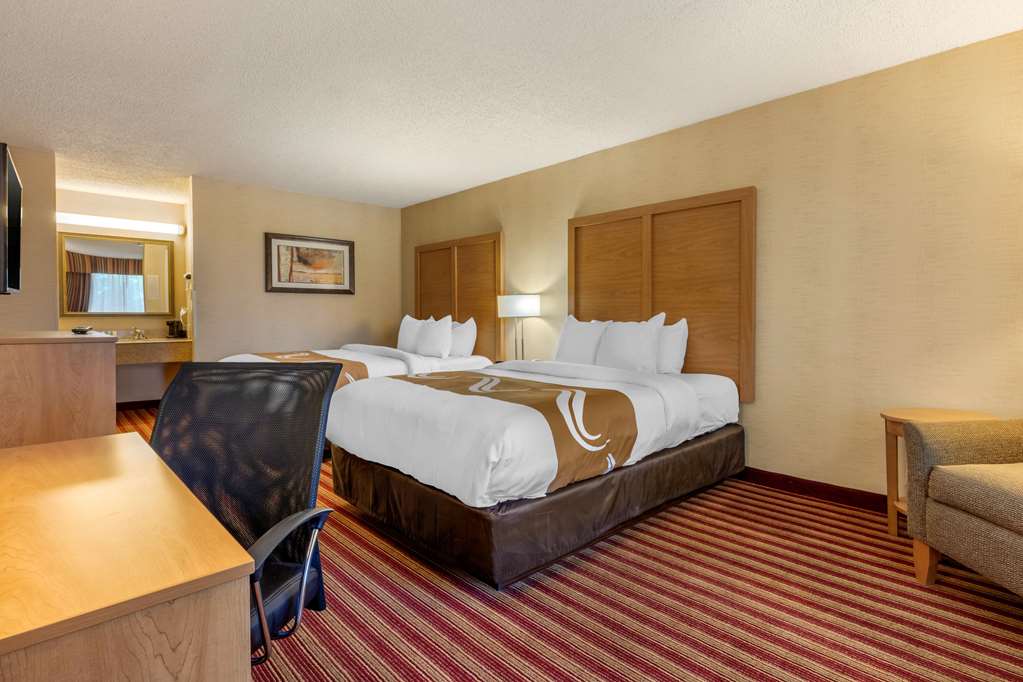 Quality Inn Exit 4 - photo 40