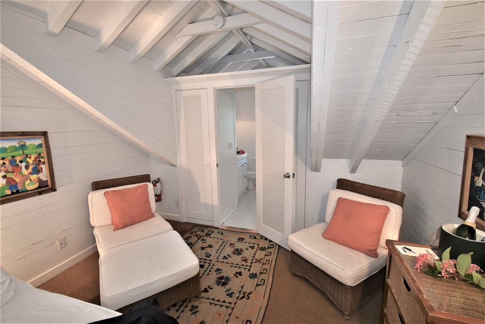 Simonton Court Historic Inn & Cottages - photo 80