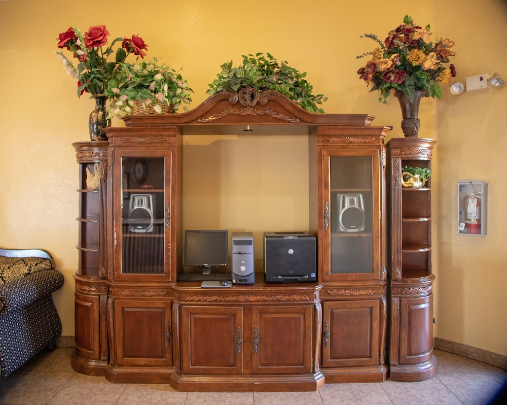 Americas Best Value Inn Phoenix I 10 West - photo 22
