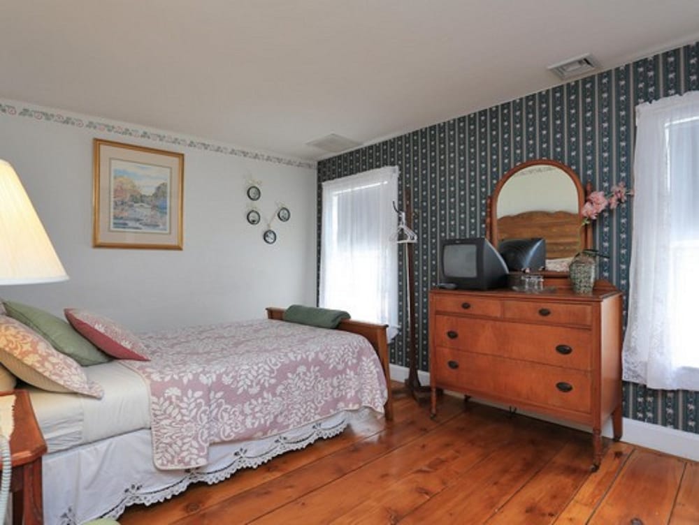 Old Orchard Beach Inn - photo 8