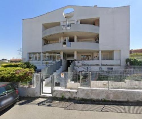 Casa HOST Roma fontana candida Metro c vicino Tor Vergata — 4-Star Luxury Hotel in Rome, Italy