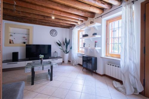 GuestHost Accogliente Villetta con patio esterno in Verona, Italy