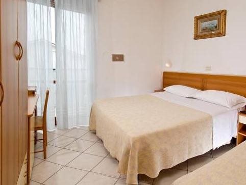Hotel Primula Azzurra - last minute hotel in Cervia