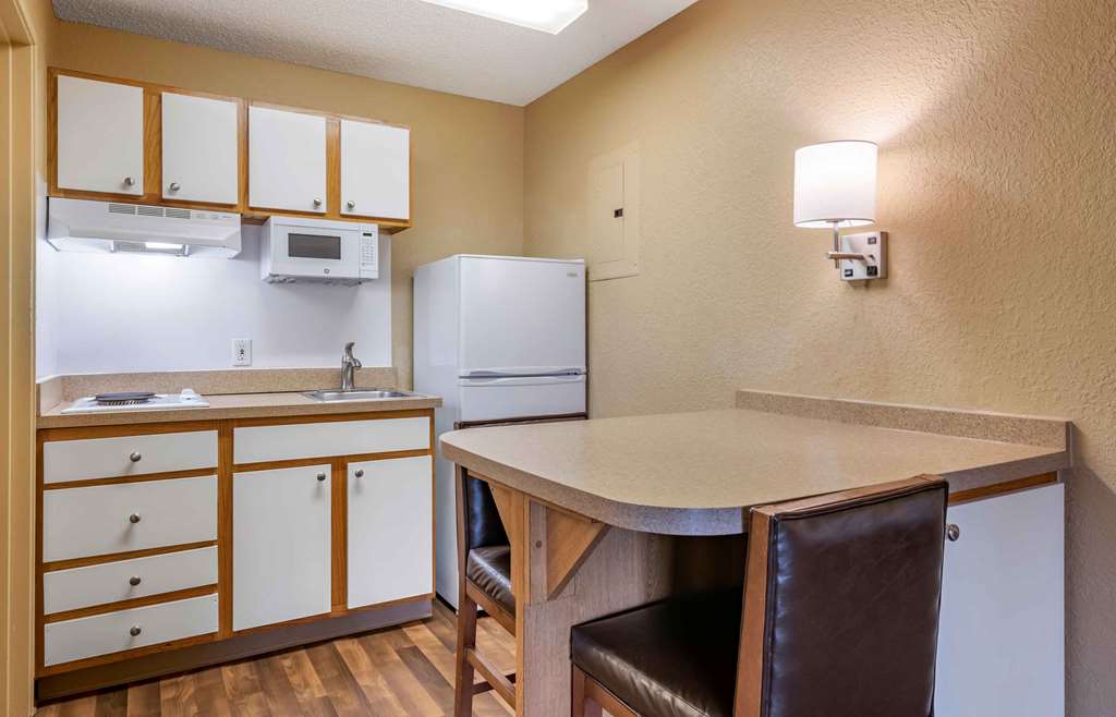 Extended Stay America Select Suites Jacksonville Southside - photo 56