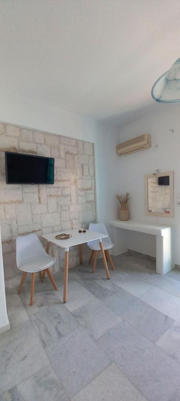 Zas Studios — 4-Star Luxury Hotel in Naxos, Greece