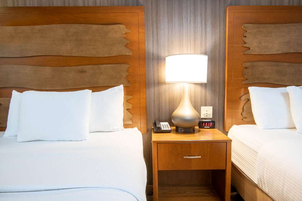 La Quinta Inn & Suites by Wyndham Durango - photo 12
