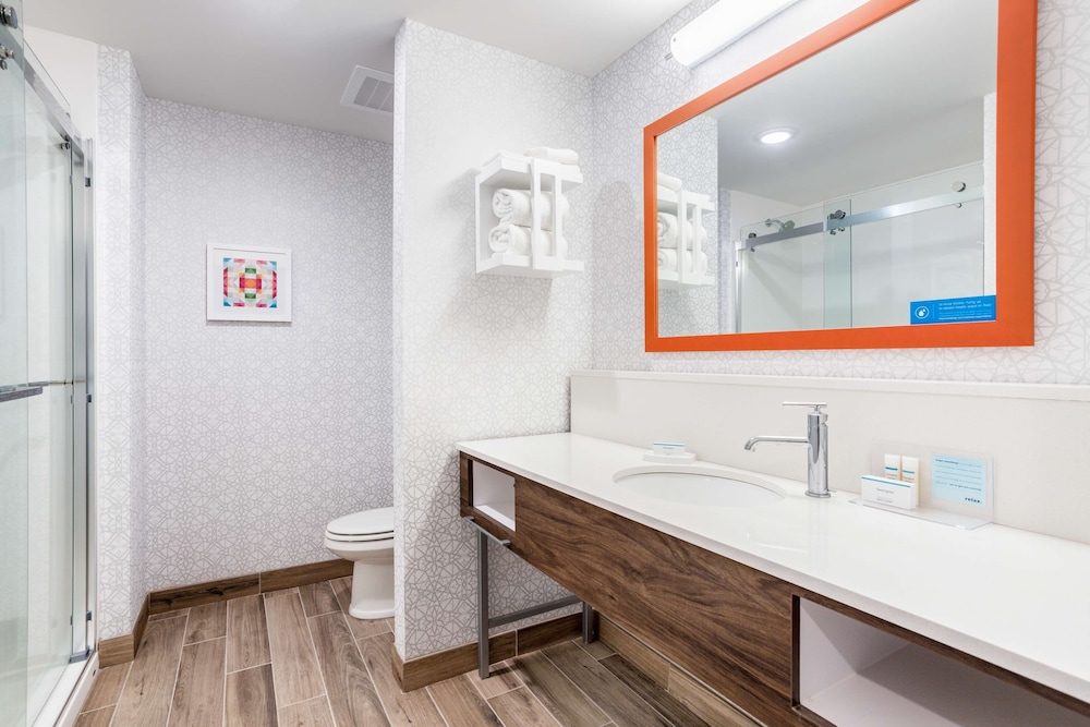 Hampton Inn by Hilton Bedford - photo 20