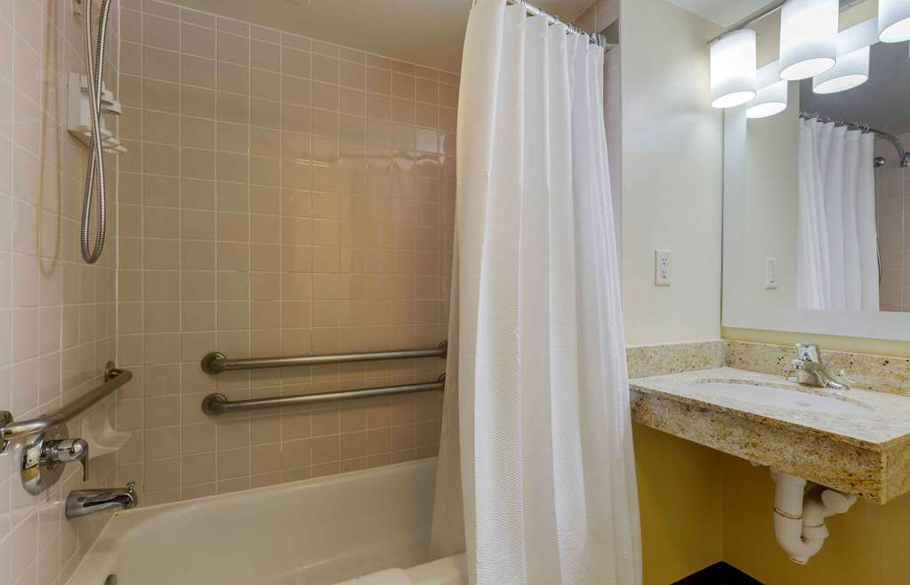 Extended Stay America Suites Chantilly Dulles - photo 67