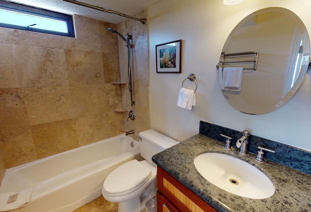 Waikiki Banyan Condo Located One Block From Waikiki Beach by Koko Resort Vacation Rentals - photo 110