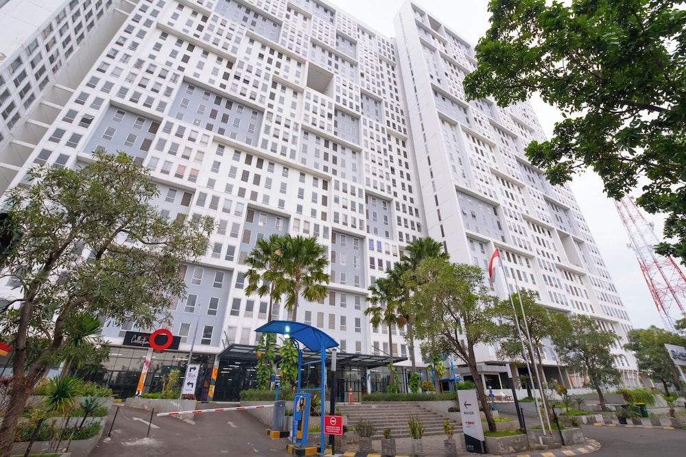 RedLiving Apartemen Patra Land Urbano Iconic Room Tower Mid West