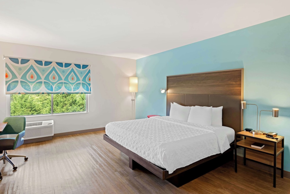 Tru by Hilton Asheville Blue Ridge Parkway - photo 31