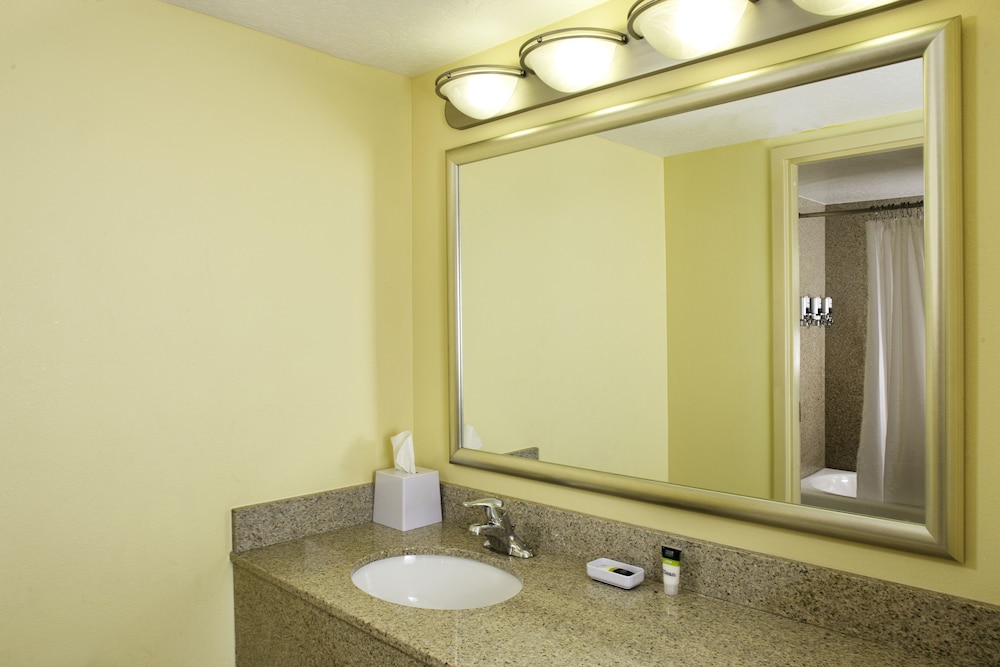 Four Points by Sheraton Cocoa Beach - photo 15