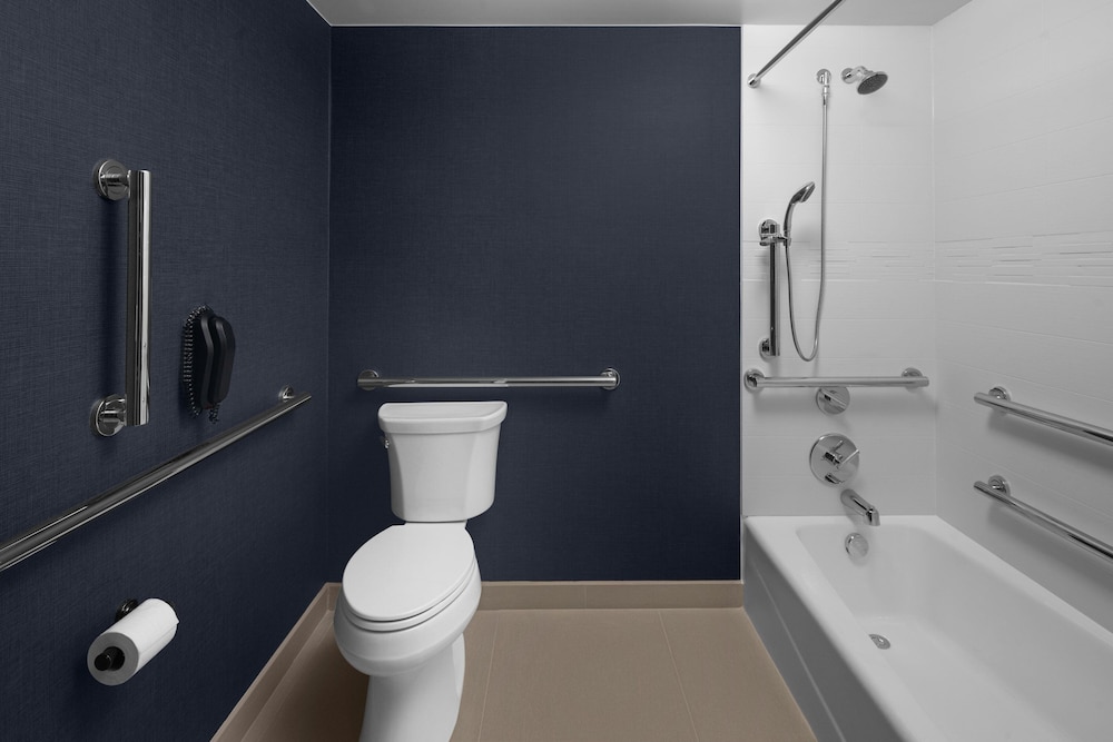 Residence Inn by Marriott Holland - photo 6