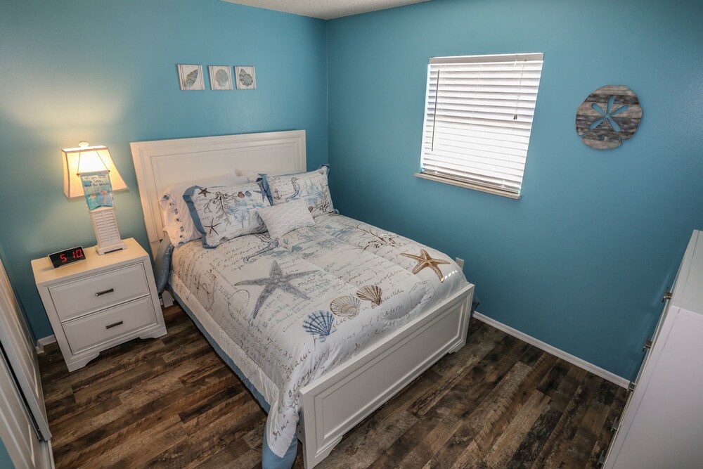 5301 Estero Serendipity Manor - photo 12