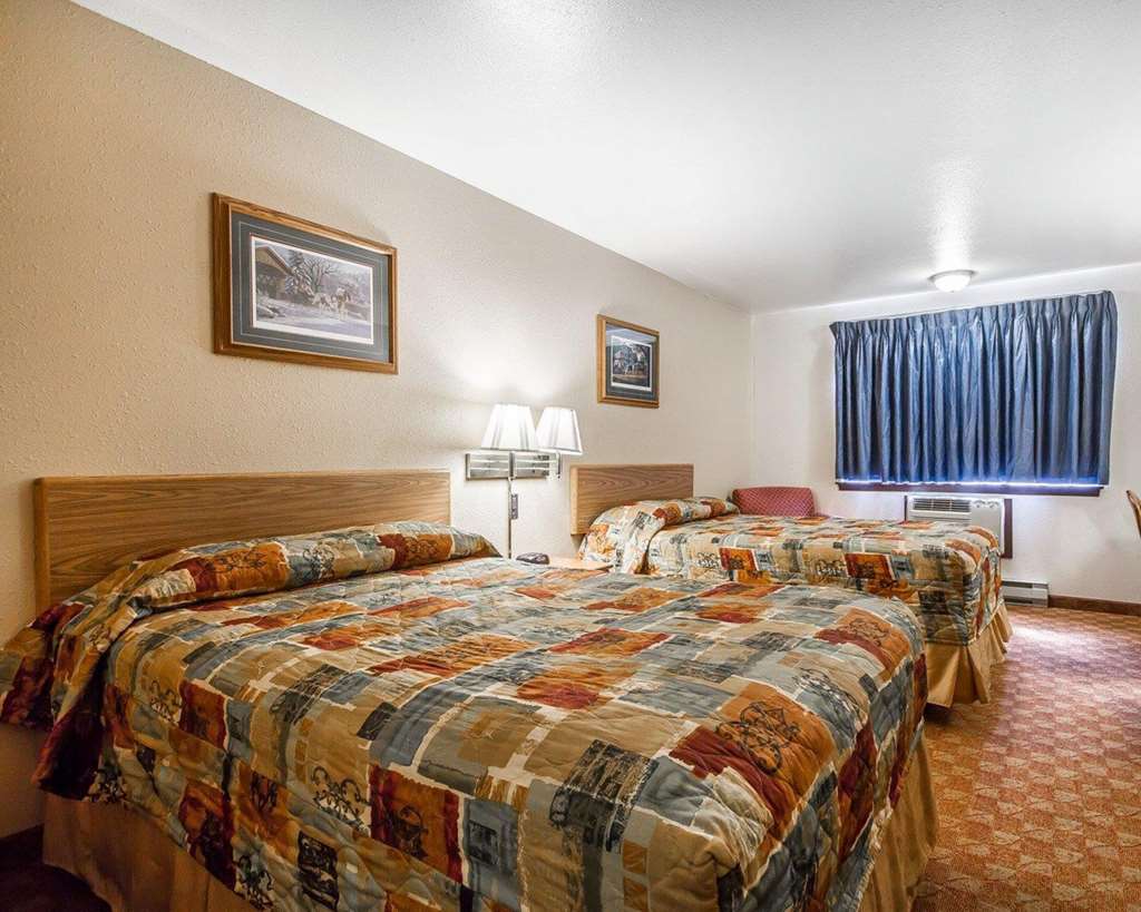 Rodeway Inn & Suites Madison East - photo 31