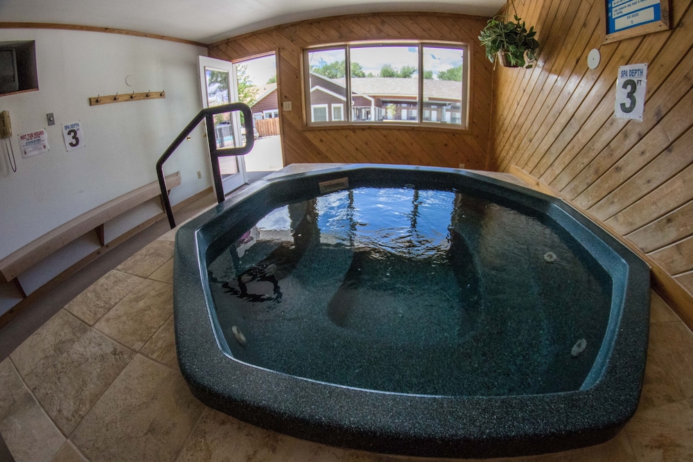 Stagecoach Inn & Suites - photo 45