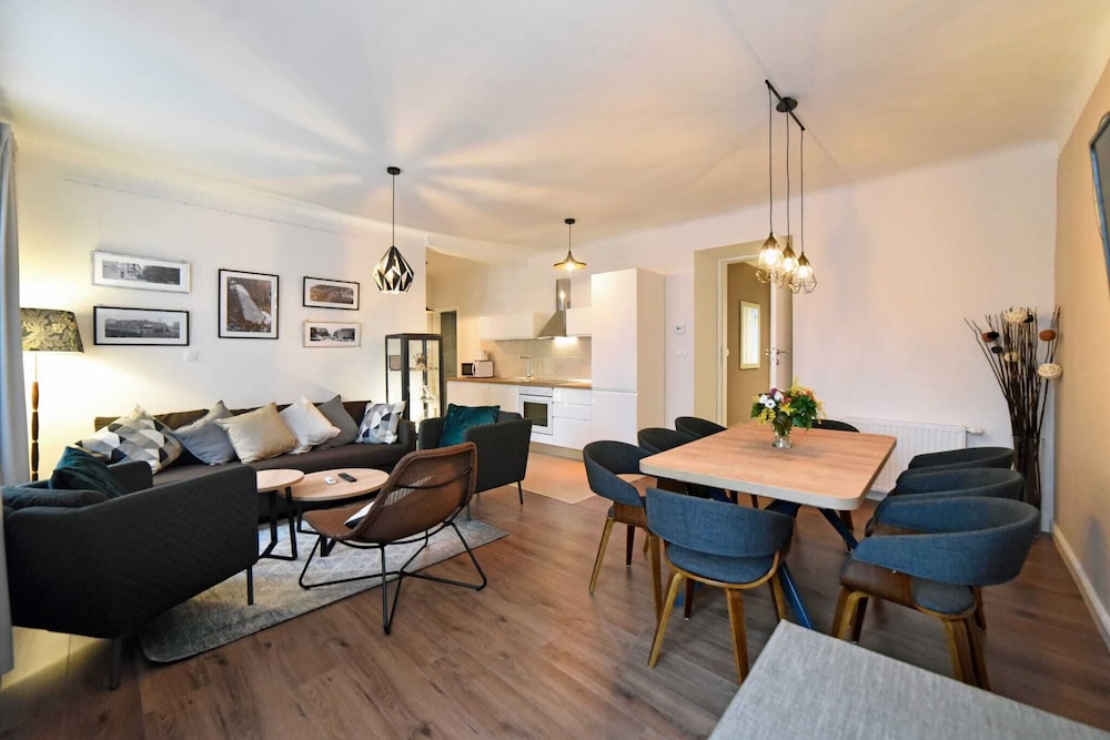 Moin Moin Apartment and Suite Zagreb — 4-Star Luxury Hotel in Zagreb, Croatia