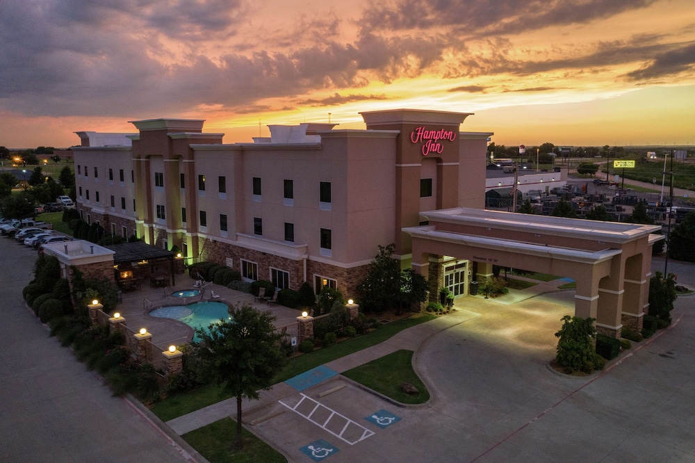 Hampton Inn Vernon - photo 36