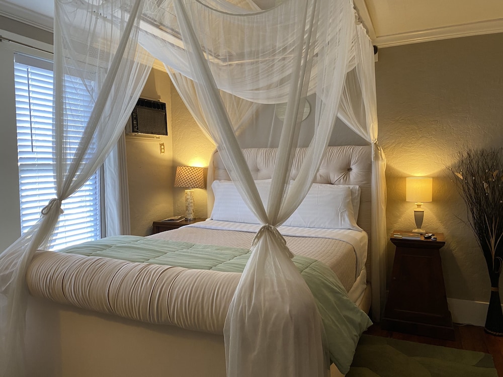 Eureka Zen Cottages - photo 19