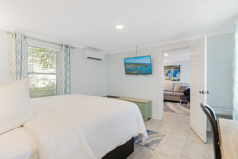 The Inn at River Oaks - photo 55