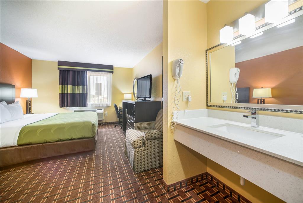 Quality Inn O'Fallon IL St. Louis - photo 14