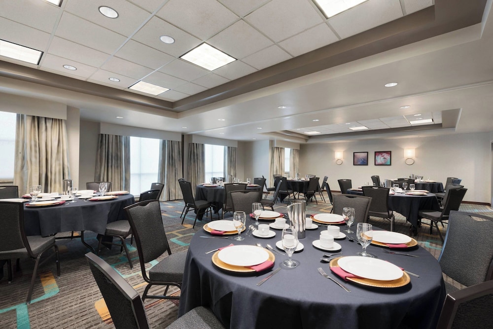 Residence Inn by Marriott Oklahoma City Downtown Bricktown - photo 33