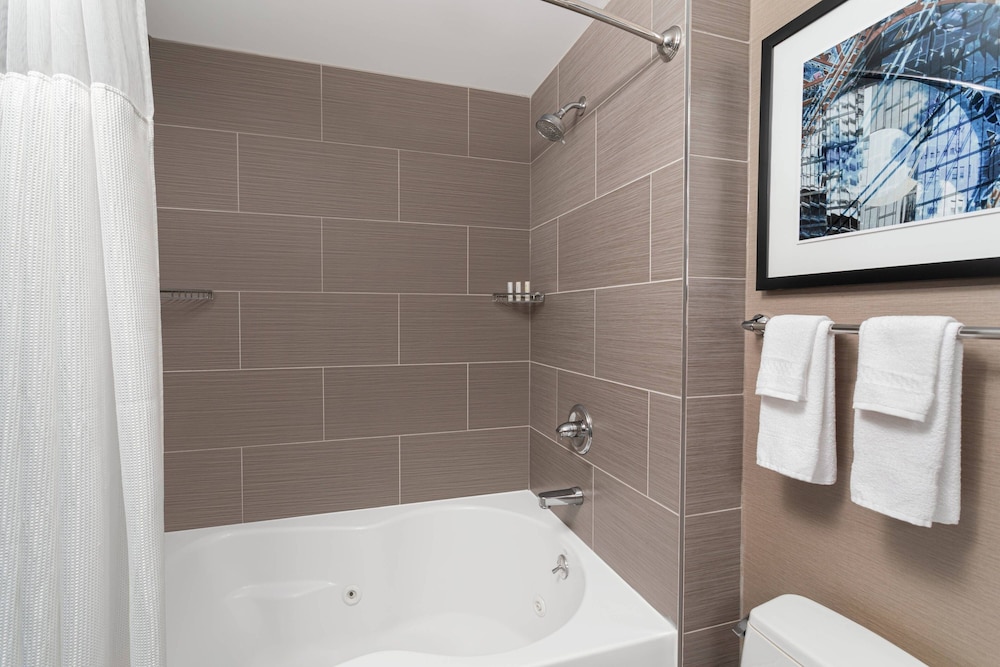Fairfield Inn & Suites by Marriott New York Staten Island - photo 16