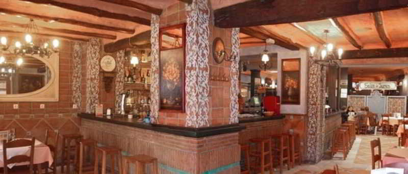 Plaza San Sebastian Hotel