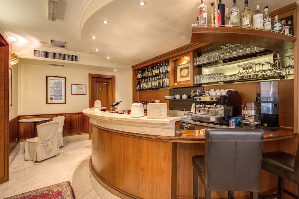 מזון ומשקאות