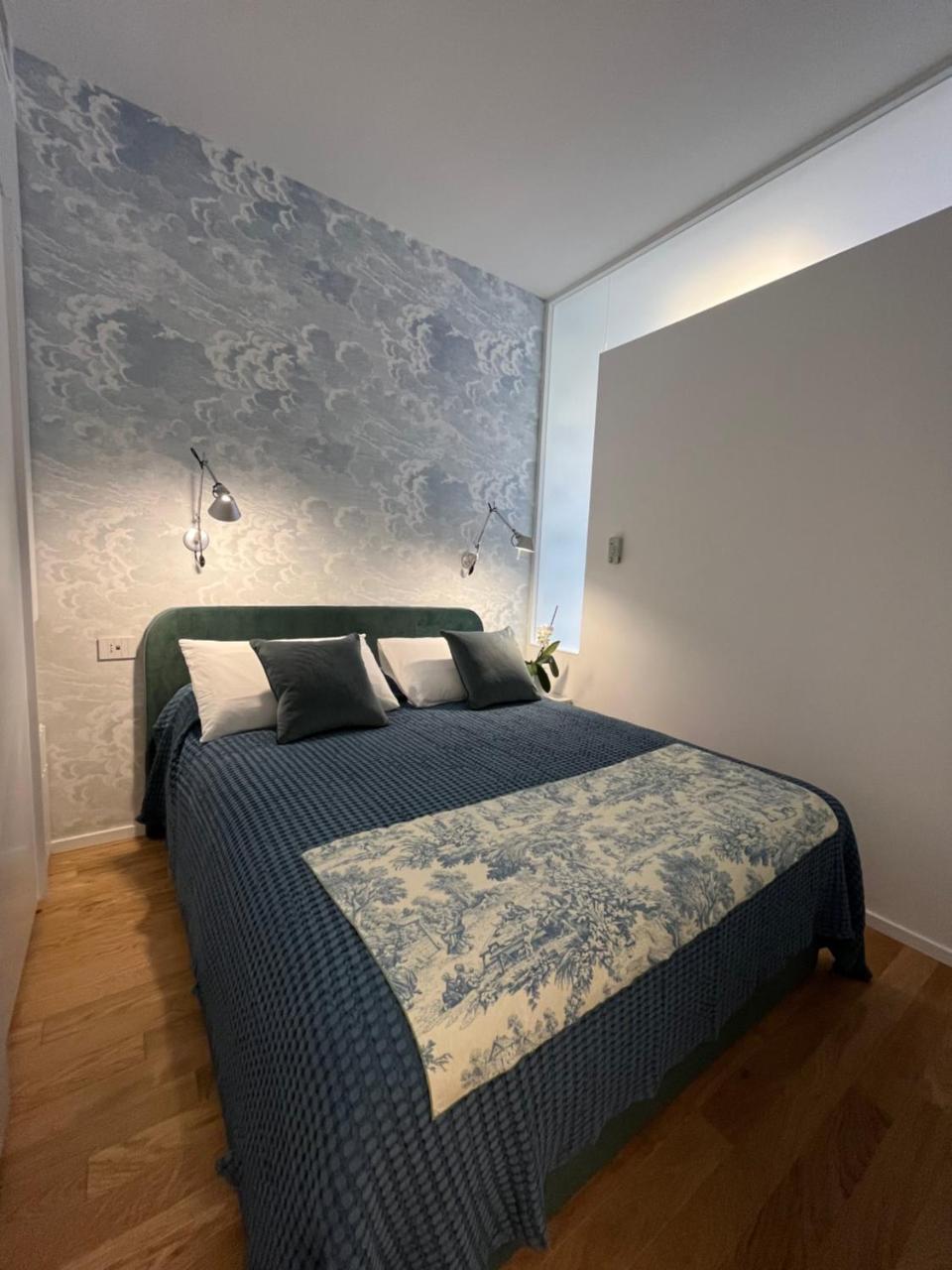 About Italy Holiday Rooms and Apartments — 4-Star Luxury Hotel in Portovenere, Italy