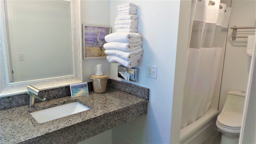 Island House Hotel - photo 34