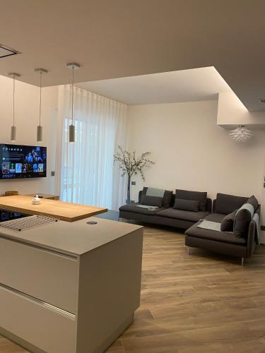 Strandhaus San Sebastiano — 4-Star Luxury Hotel in Spotorno, Italy