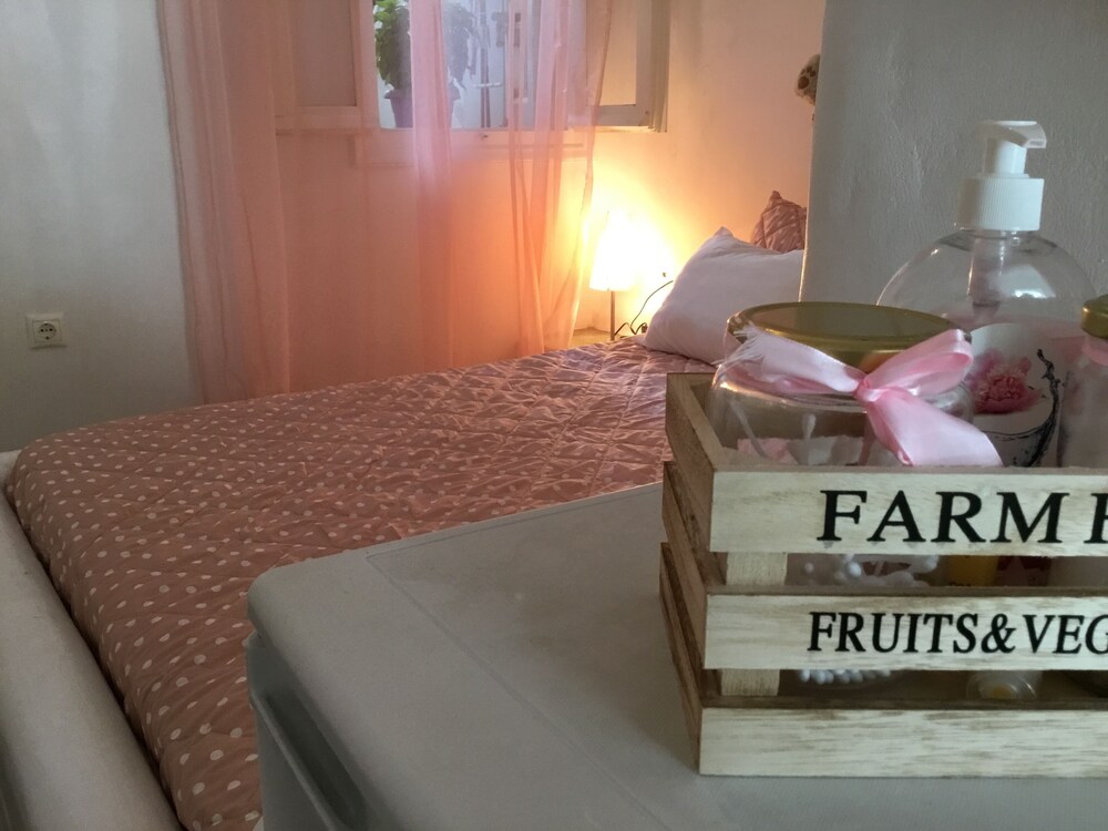 Amarielia’s Studios — Tinos — photo 3