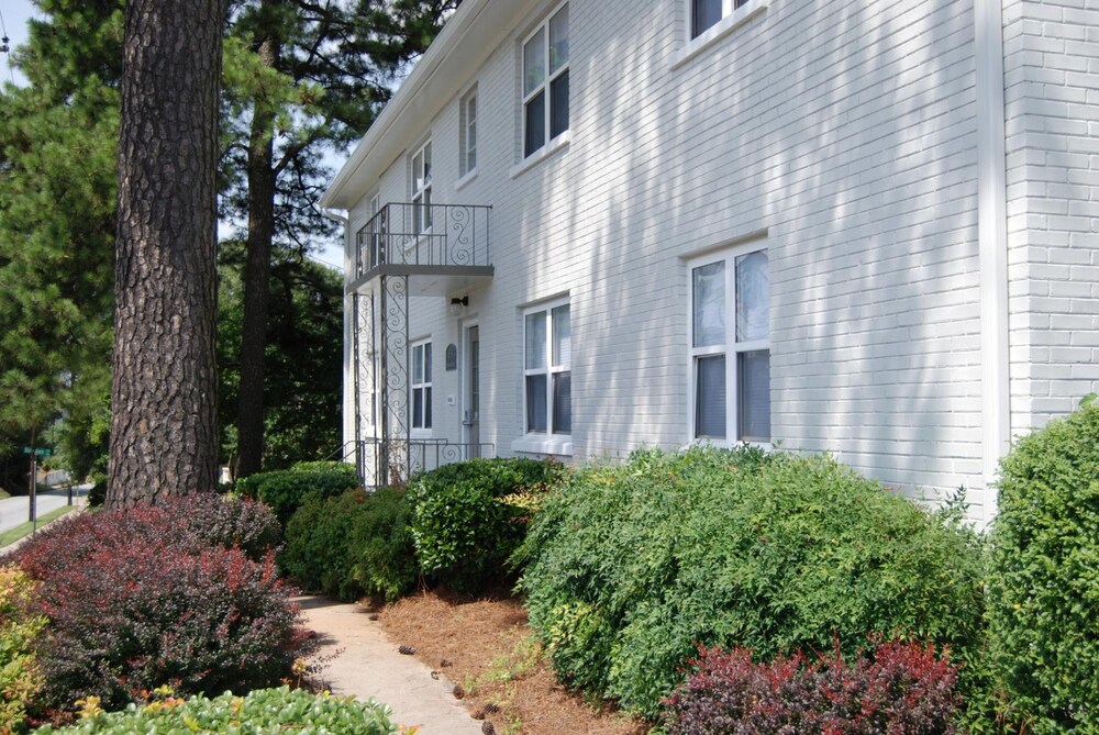 B1bc Affordable Hotel alternative Perfect for Long Term Stay - photo 13