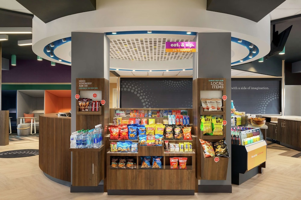 Tru by Hilton York - photo 6