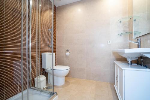 El Sol Sotoserena 2 bedroom Apartment — 4-Star Luxury Hotel in Estepona, Spain