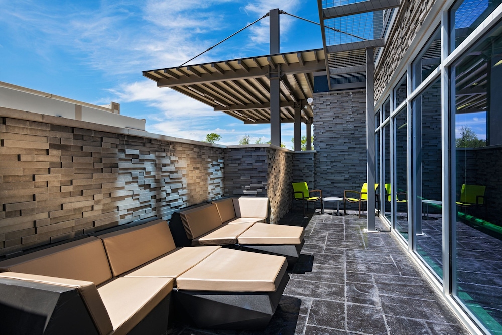 SpringHill Suites by Marriott Austin North - photo 21