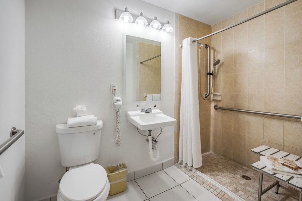 South River Suites - photo 44