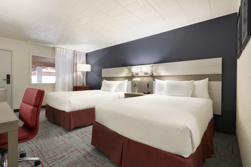 Ramada by Wyndham Beaver Falls - photo 6