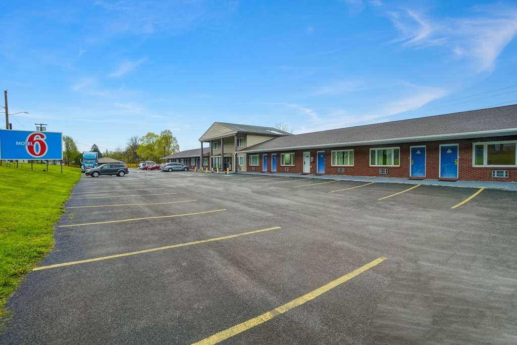 Motel6 Ilion NY - photo 6