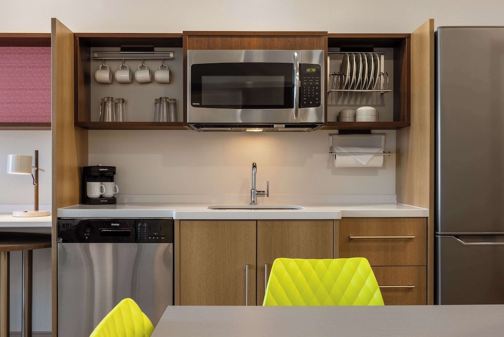 Home2 Suites by Hilton Ankeny - photo 19