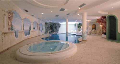 Hotel Almina