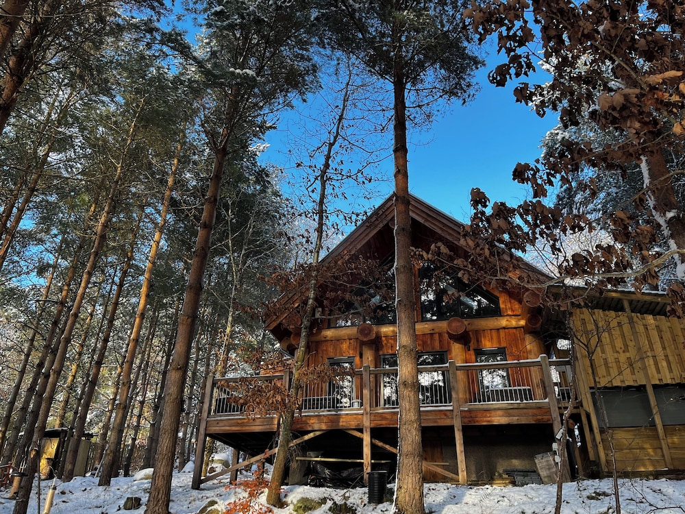 Pine Marten Lodge — 4-Star Luxury Hotel in Grantown On Spey, United Kingdom