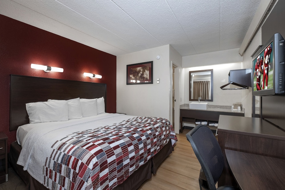 Red Roof Inn Washington DC Lanham - photo 12