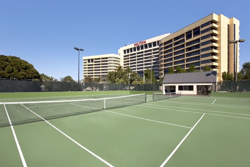 Hilton Miami Airport Blue Lagoon - photo 40