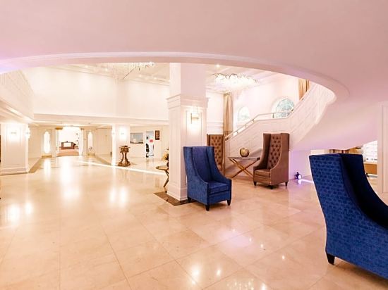 Alexander by Design Suites - photo 9