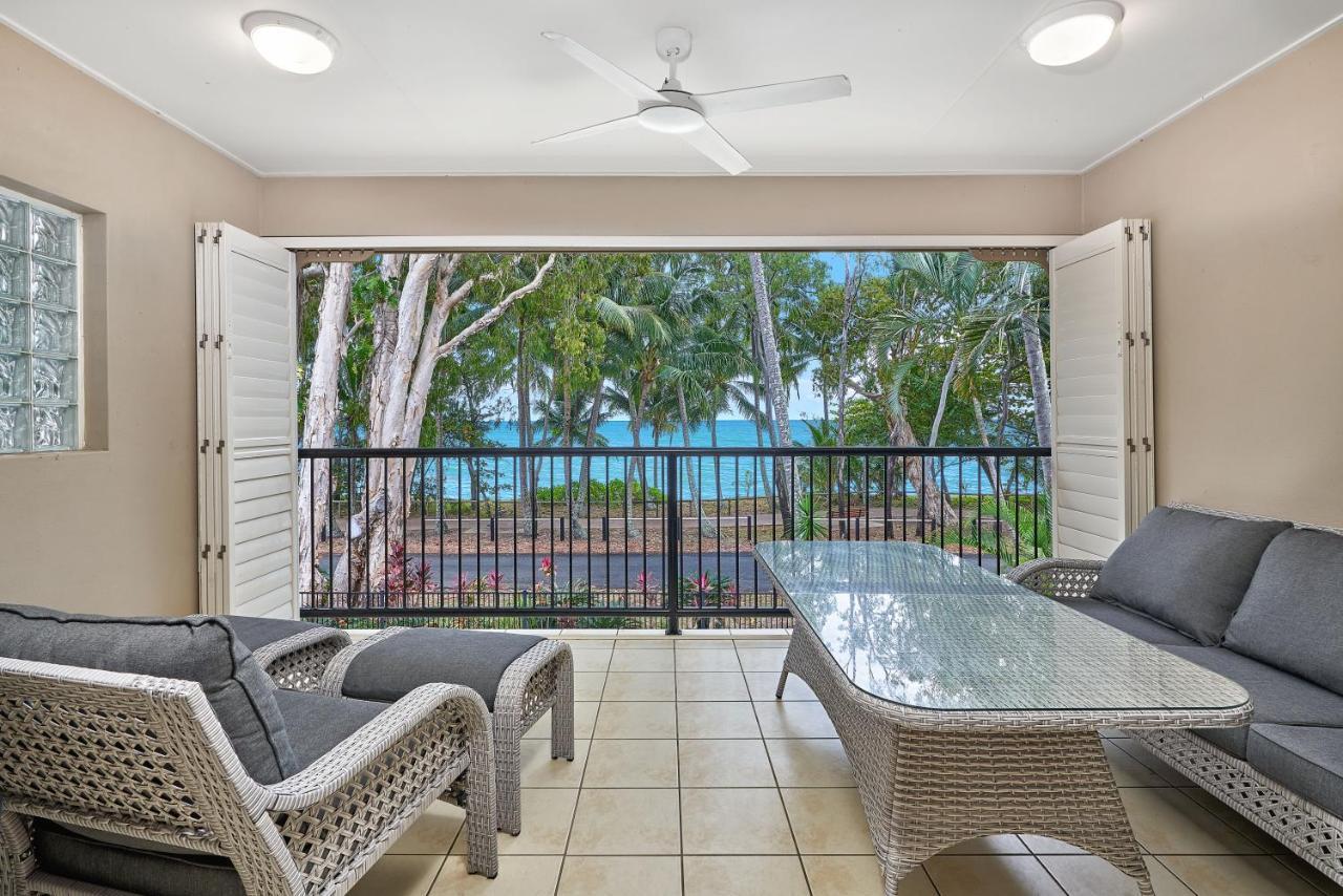Coral Views at Clifton Beach — 4-Star Luxury Hotel in Clifton Beach, Australia