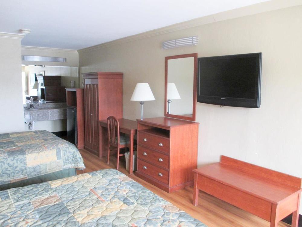 Motel 6 Lake Charles On The Bayou - photo 8